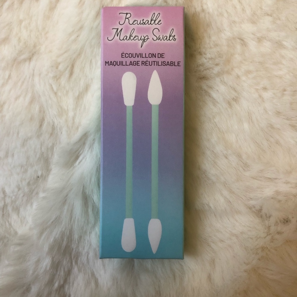 ❌SOLD❌ Aria Reusable Makeup Swabs